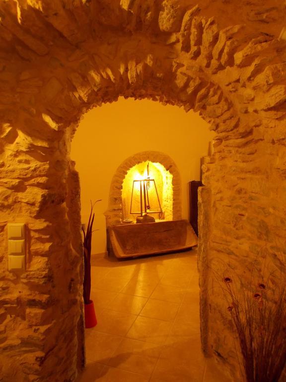 Traditional Guest House Chrisyis Pyrgi  Rum bild